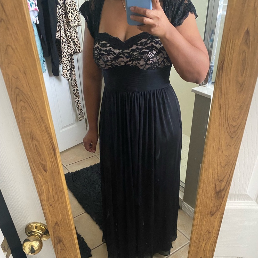 Lacey Black Dress